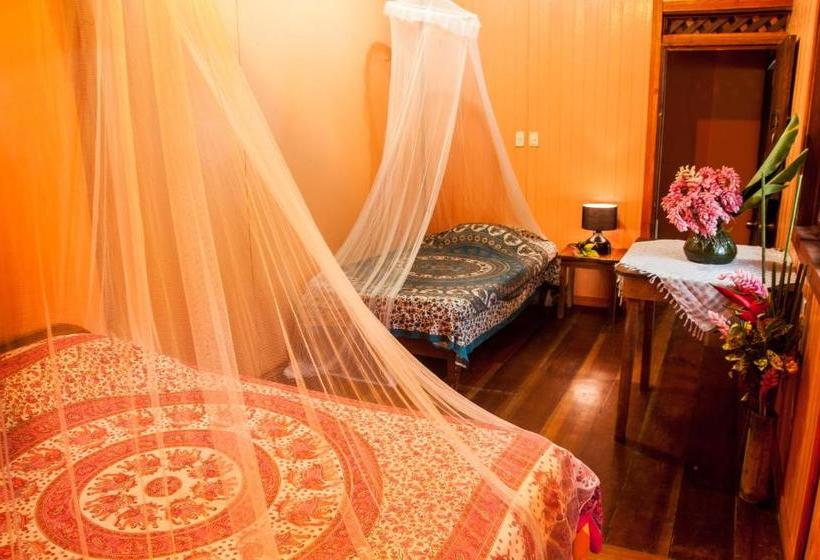 فندق Cabinas Selvin Y Blanca