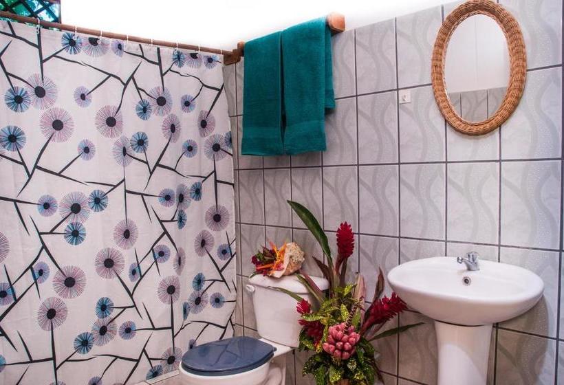 فندق Cabinas Selvin Y Blanca