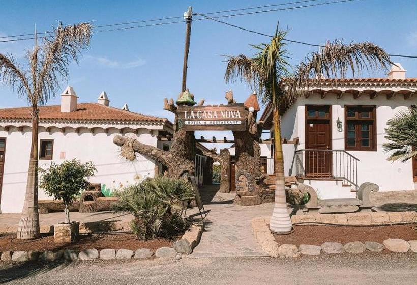 호텔 La Casa Nova Hostel