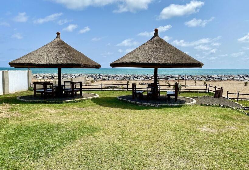 هتل Lemon Beach Resort