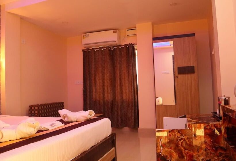 فندق Mahira Residency