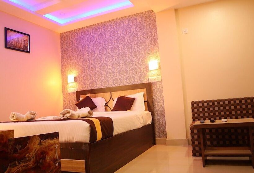 فندق Mahira Residency