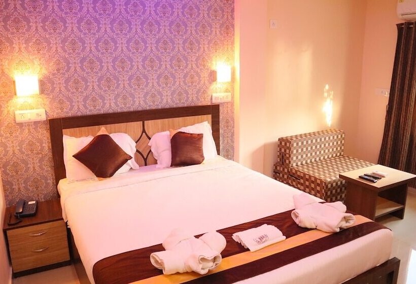 فندق Mahira Residency