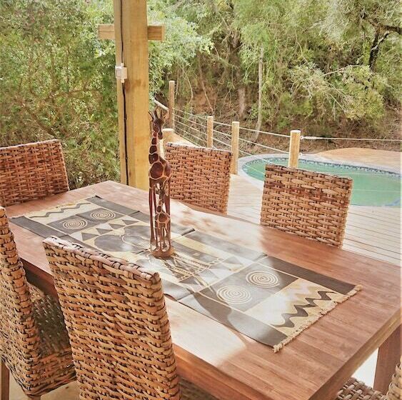 ホテル Panzi Lodge