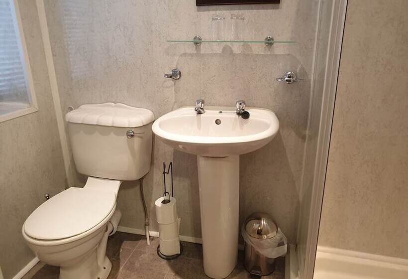 בית מלון כפרי Roselea