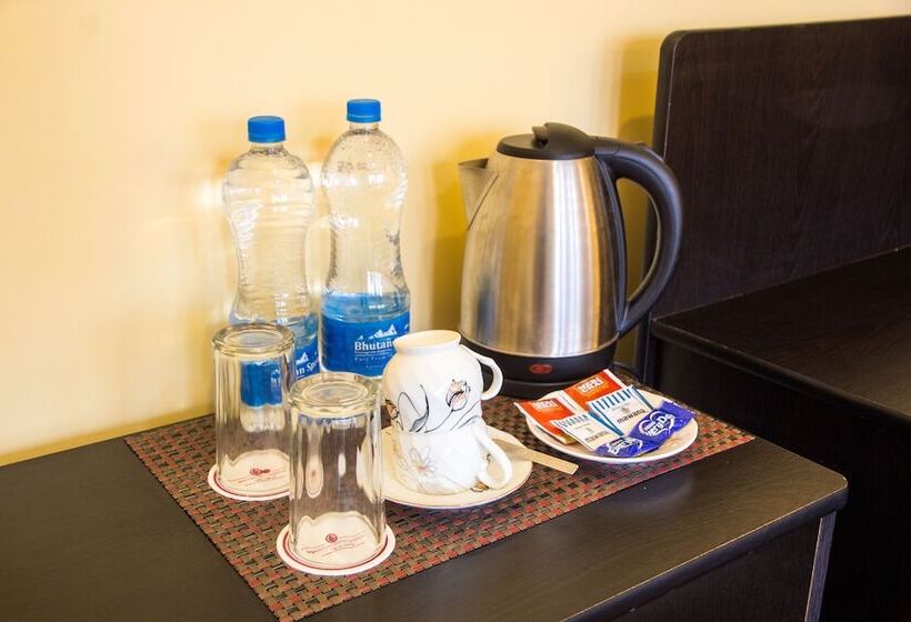 هتل Silverpine Boutique