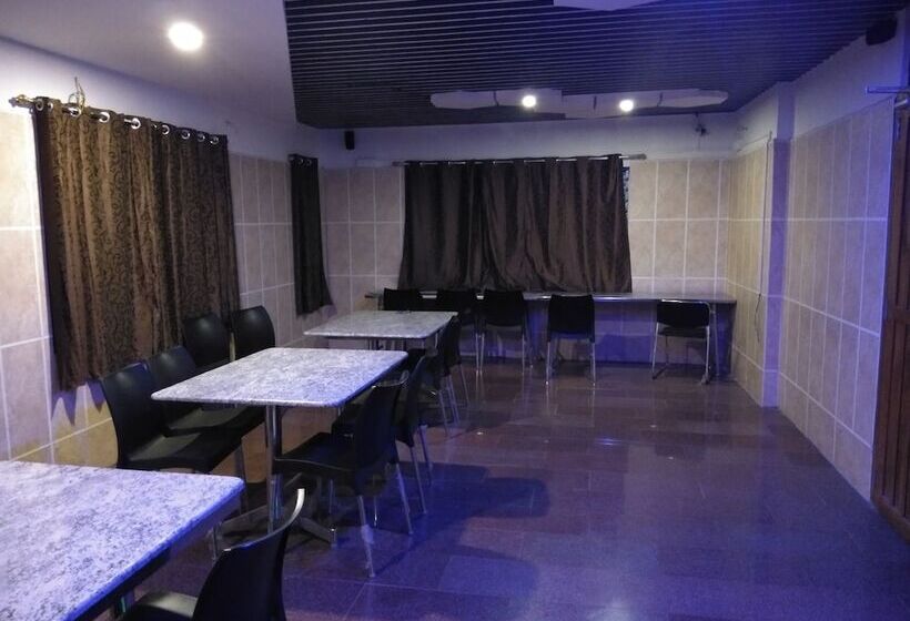 Отель Sp Residency