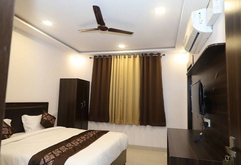 فندق Sunrise Palace