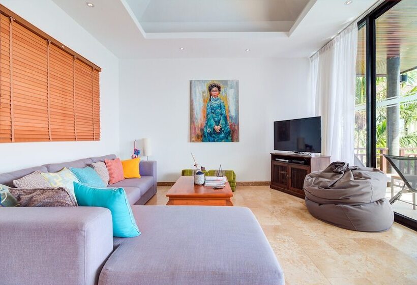 Kan Panorama Seaview Villa