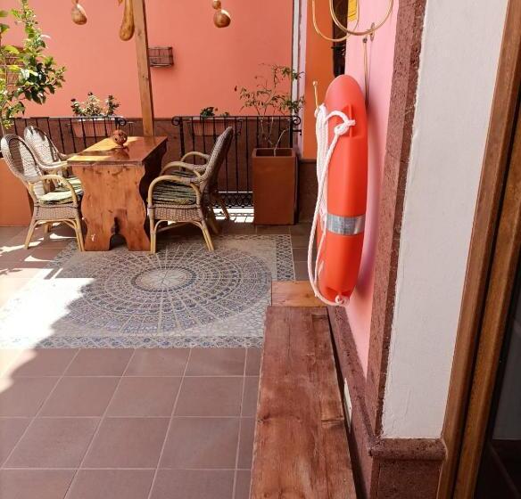 La Casona Canaria Boutique Home B & B