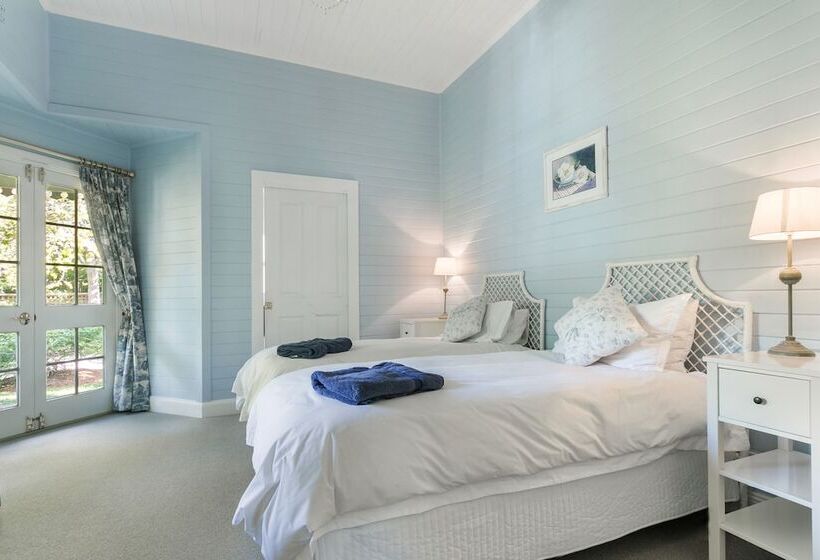 Lynton Cottage