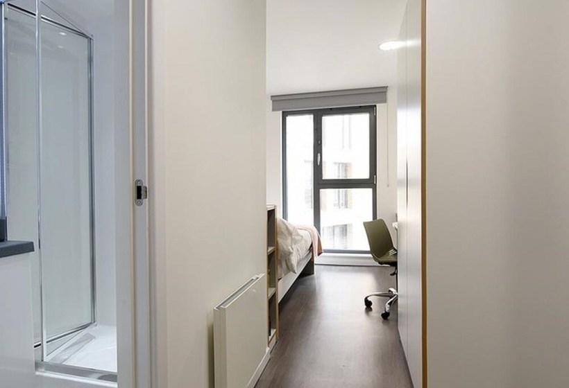 ペンション Dobbie S Point Campus Accommodation