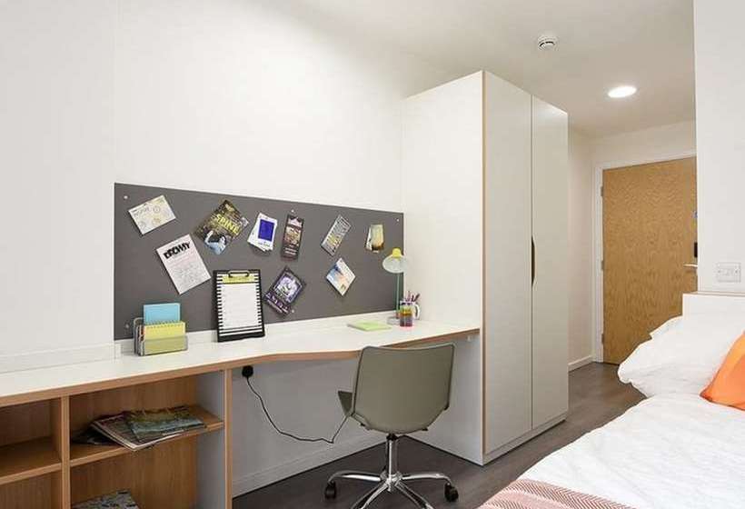 ペンション Dobbie S Point Campus Accommodation