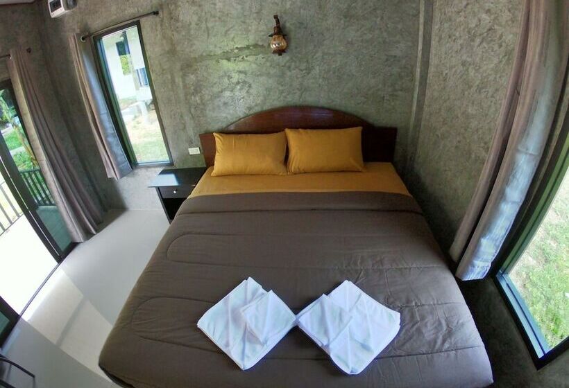 펜션 Green Mountain Resort Koh Yao