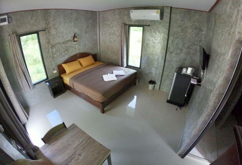 펜션 Green Mountain Resort Koh Yao