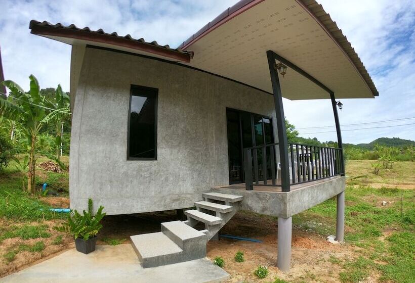 펜션 Green Mountain Resort Koh Yao