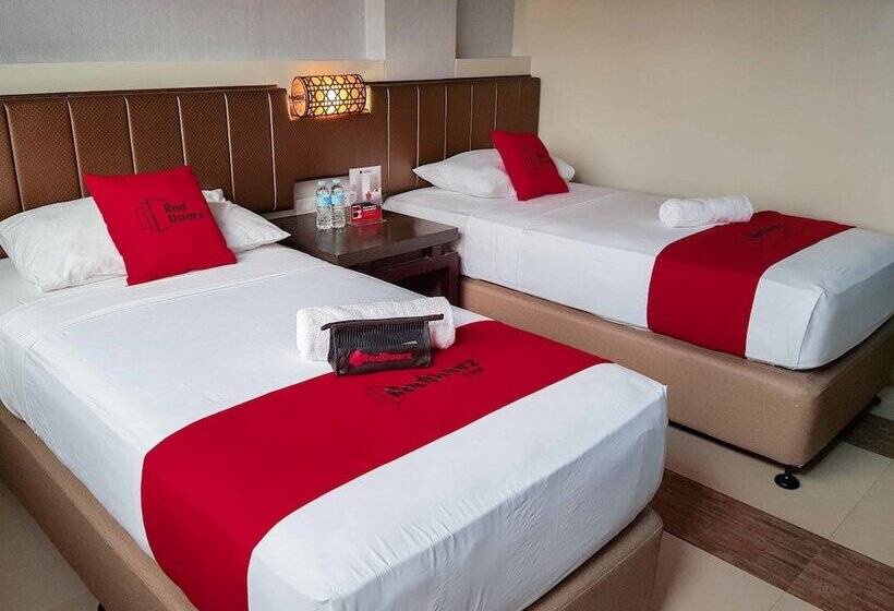 پانسیون Level 007 Hotels And Resorts Inc