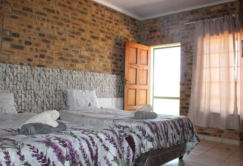 펜션 Lily Villa Country Lodge