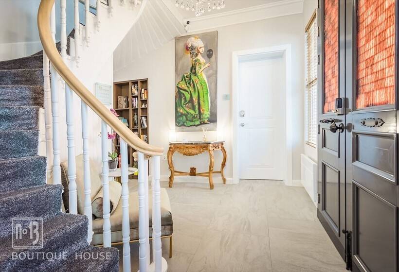 ペンション No13 Boutique House