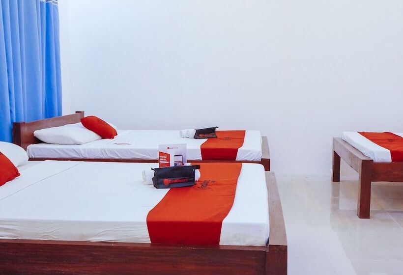 Пансион Reddoorz Plus @ Catarman Dauis