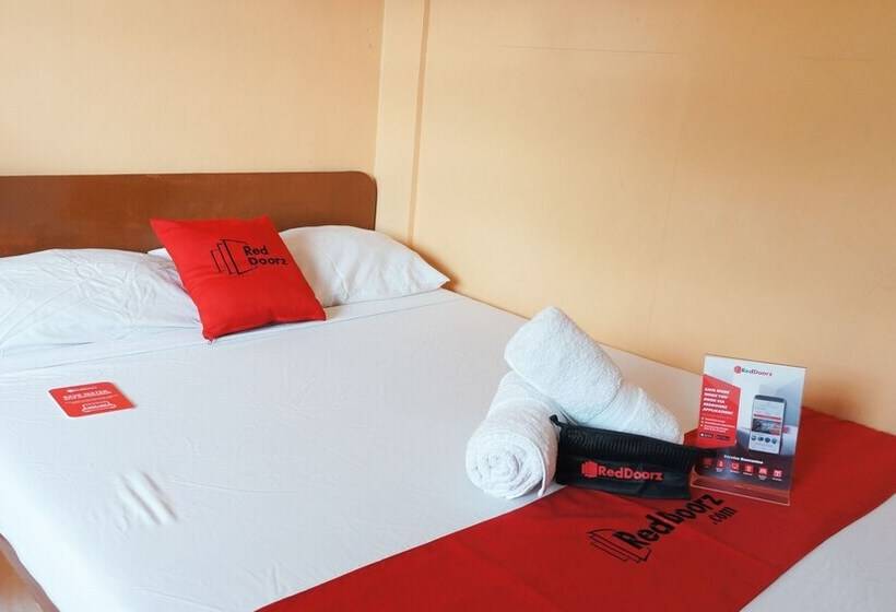 پانسیون Reddoorz @ Remolador Extension