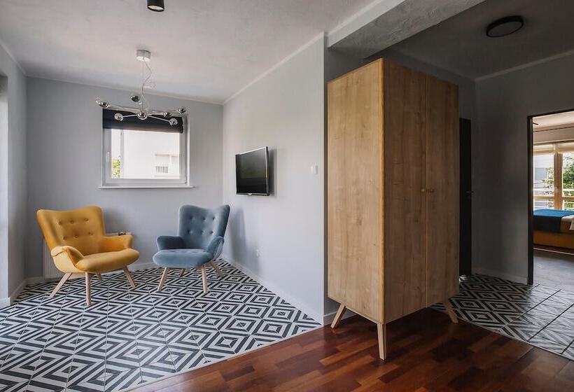 پانسیون Villa Orla