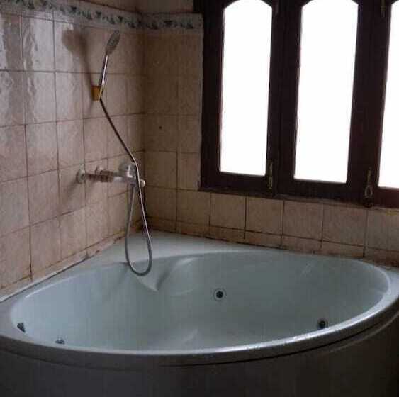 Pension (Hôtel basse catégorie) Villa Ravo