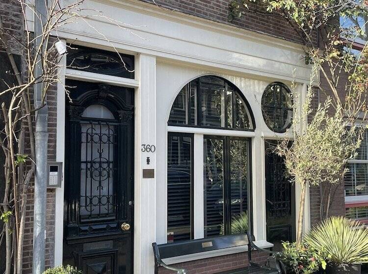 پانسیون Villa360