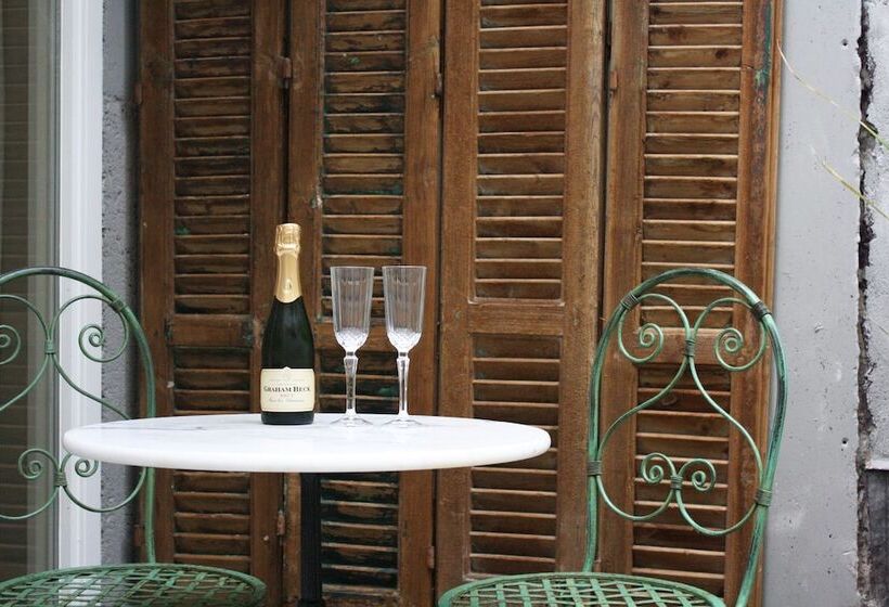 پانسیون Villa360