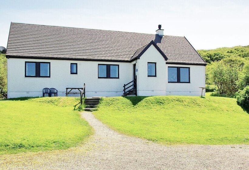 Steading Holidays   Eilean Feoir