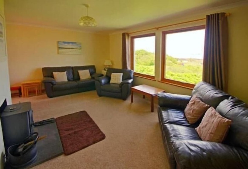 Steading Holidays   Eilean Feoir