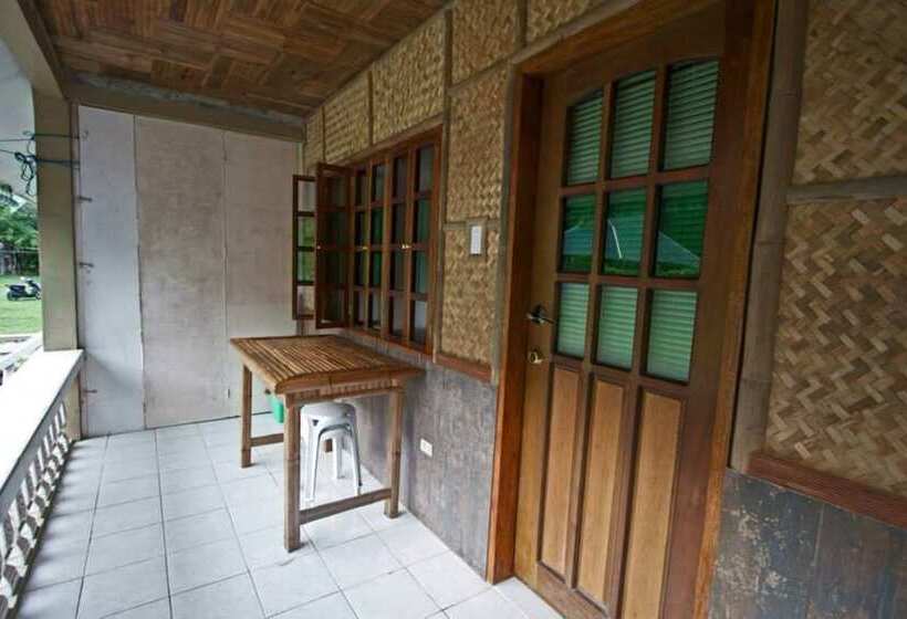 Villa Anastacia White Beach Puerto Galera