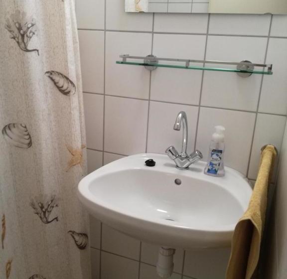 旅馆 Tihany Község önkormányzat   Ifjúsági Szállás