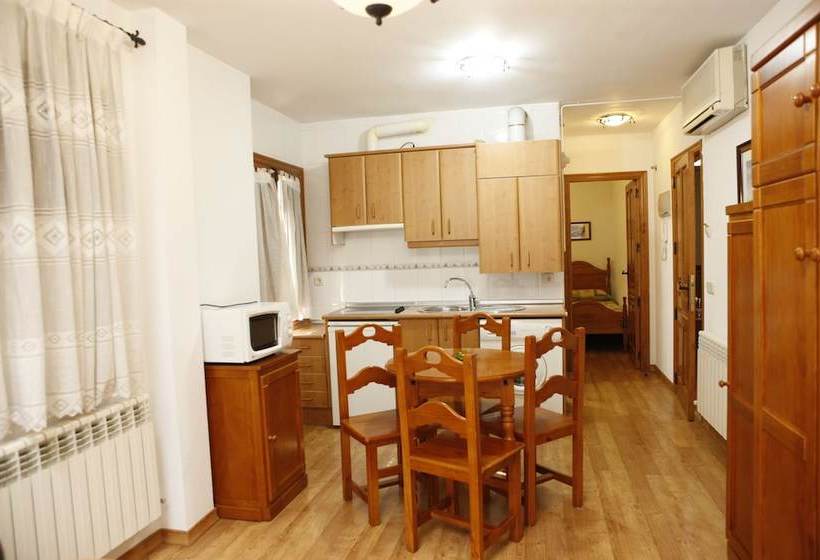 Apartamentos Turisticos Casa Pastor