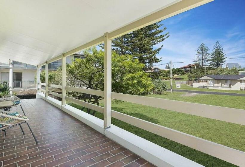 Bailey S Beach House