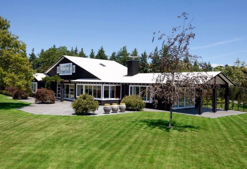 Bed and Breakfast Blackwood House