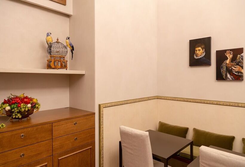 ベッドアンドブレックファースト Dimora Storica Lo Svevo