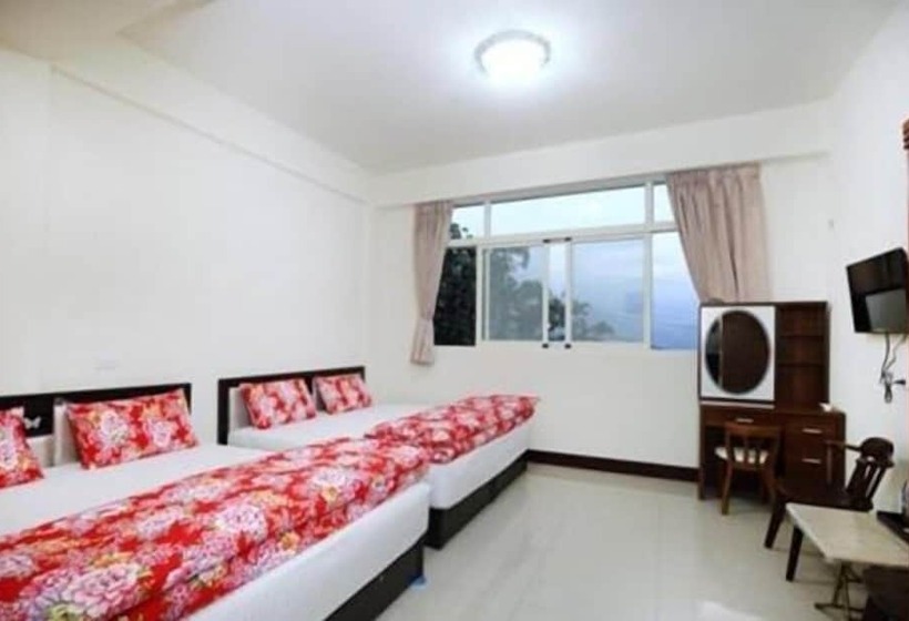 تختخواب و صبحانه Dong Ding Homestay