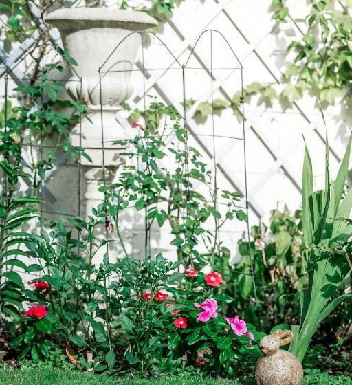 住宿加早餐  La Maison Charmante