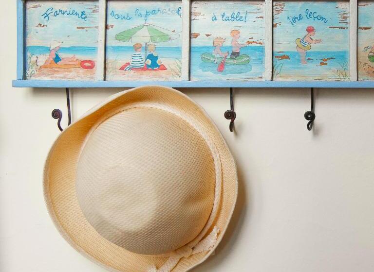 住宿加早餐  La Maison Charmante