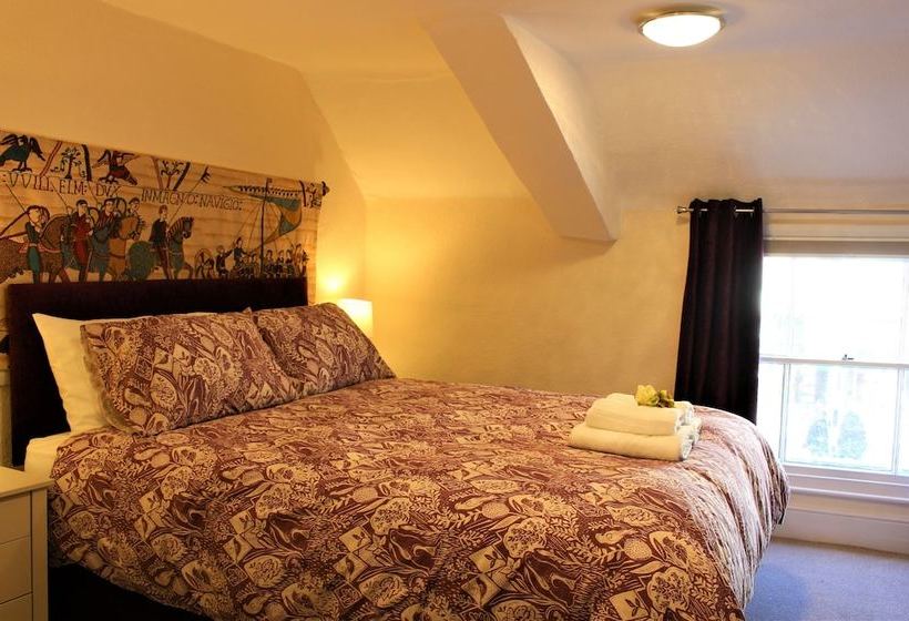 צימר Raven Haven Glastonbury