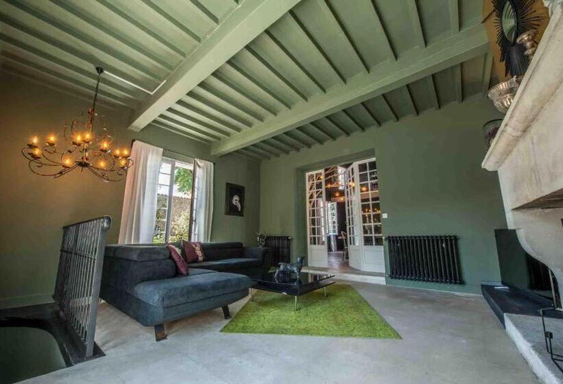 Bed and Breakfast Une Autre Histoire