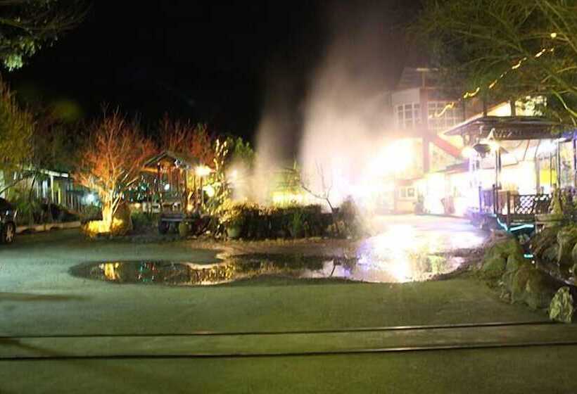 تختخواب و صبحانه Wild Thyme Eco Guest House