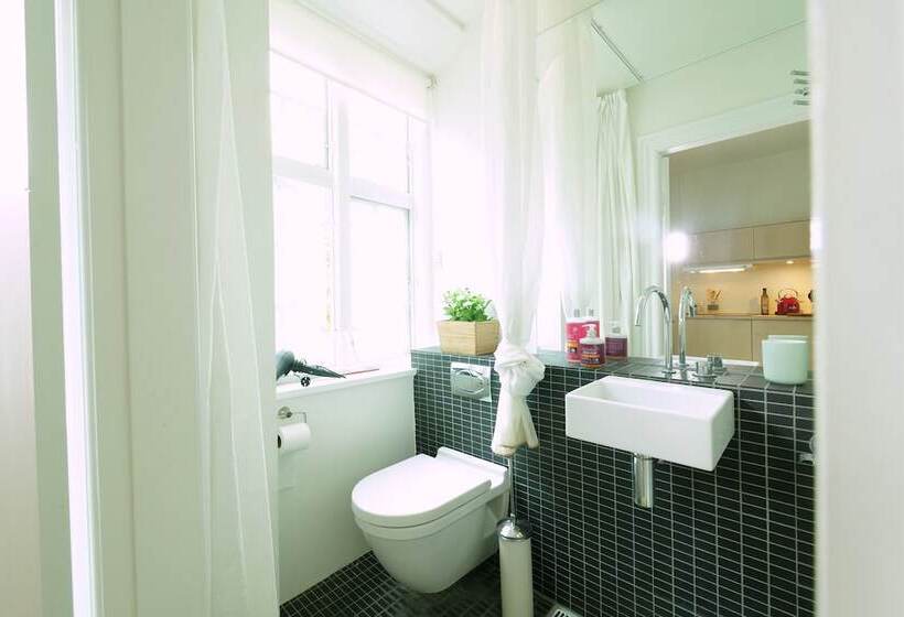 Central Canal Apartments 1