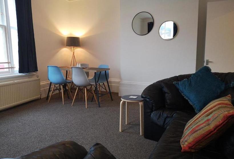 Coastal Escape Sandgate