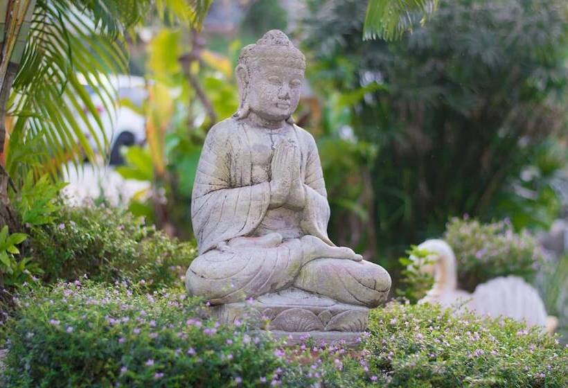 Evergreen Apartments