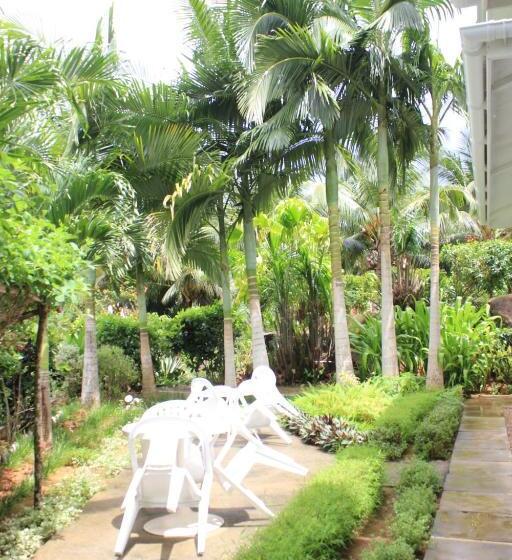 Evergreen Apartments