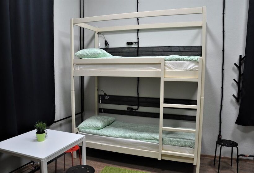 Good Night Rooms & Hostel