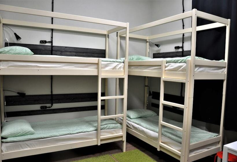 Good Night Rooms & Hostel