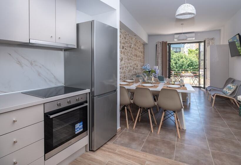 Heraklions Heart Apartment